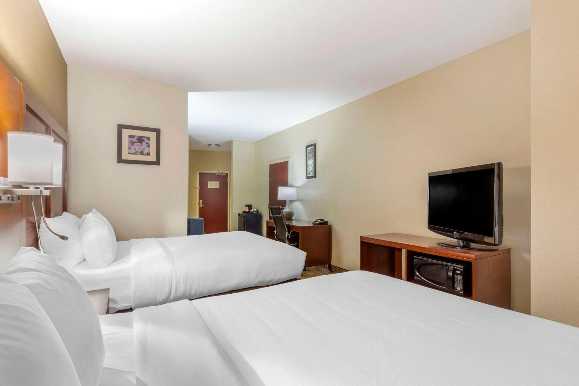 Comfort Suites Wilson - I - 95 Kültér fotó