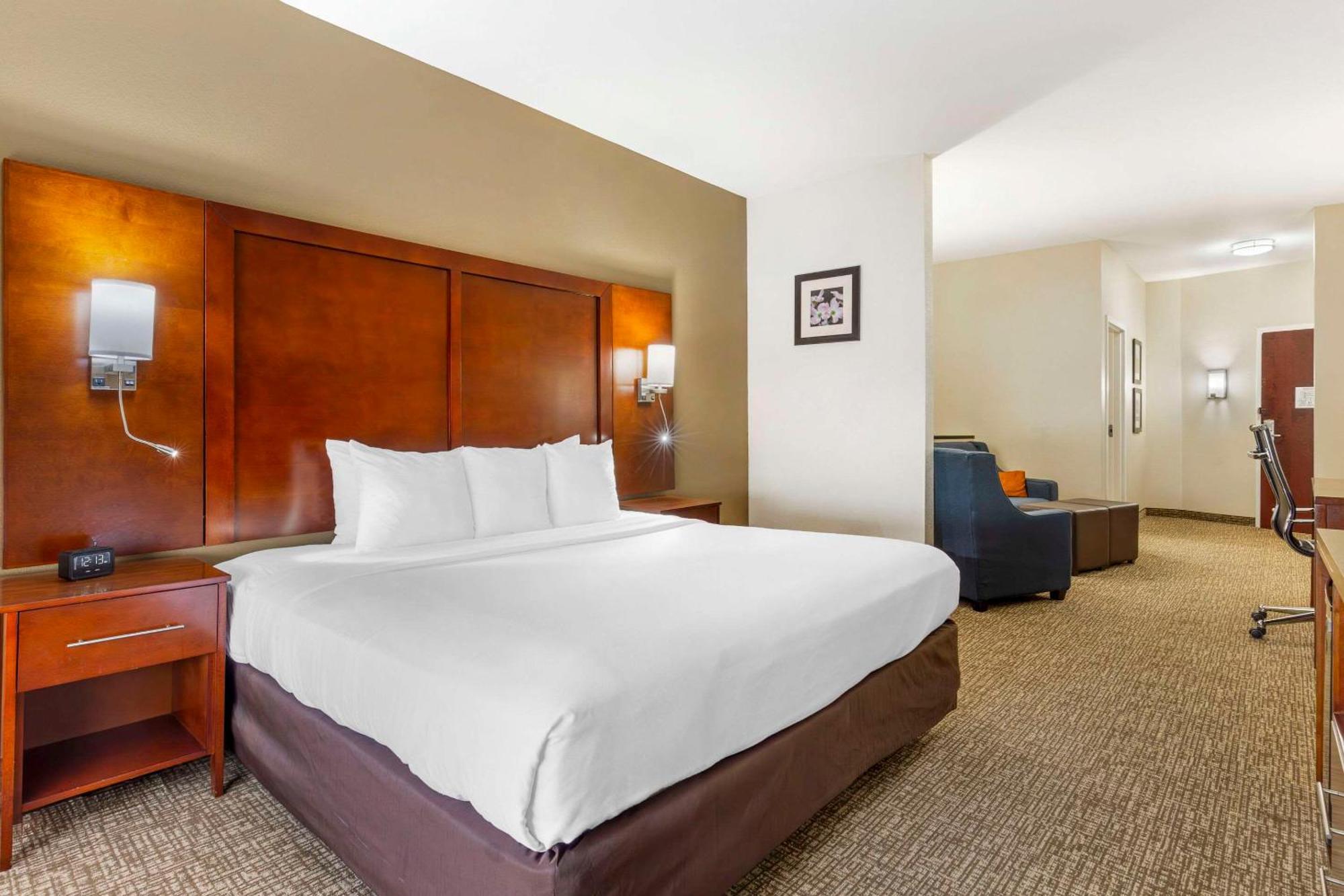 Comfort Suites Wilson - I - 95 Kültér fotó