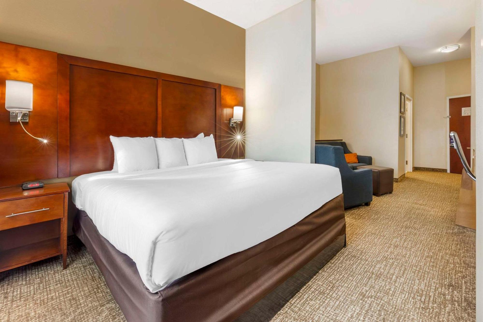 Comfort Suites Wilson - I - 95 Kültér fotó