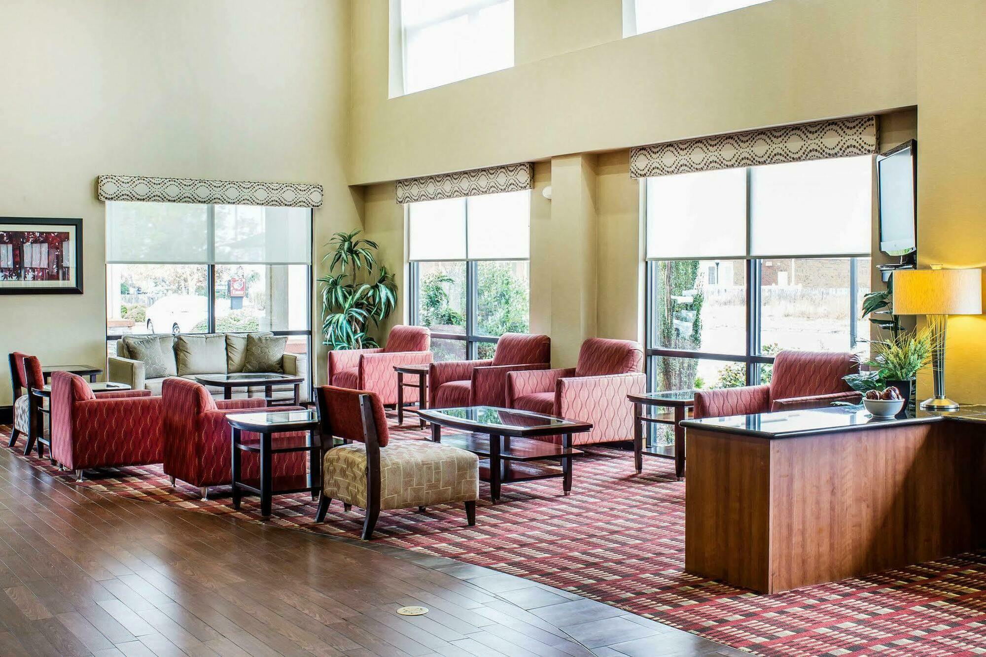 Comfort Suites Wilson - I - 95 Kültér fotó