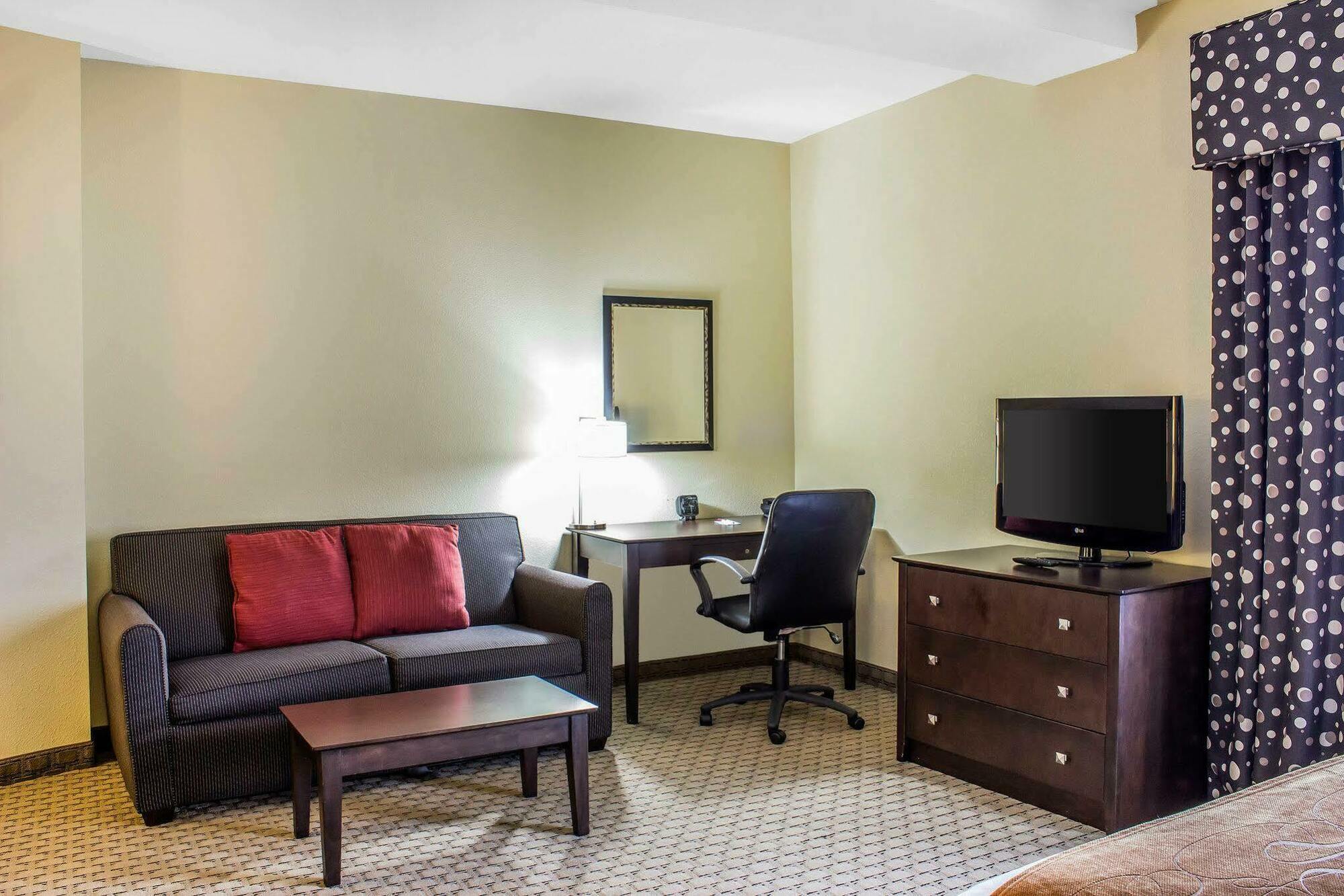 Comfort Suites Wilson - I - 95 Kültér fotó